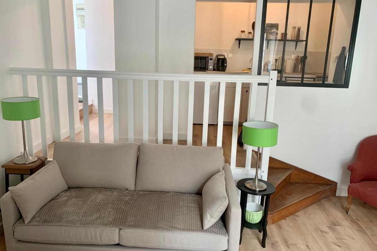 Le Petit Clos Apartment บาเยอ ภายนอก รูปภาพ