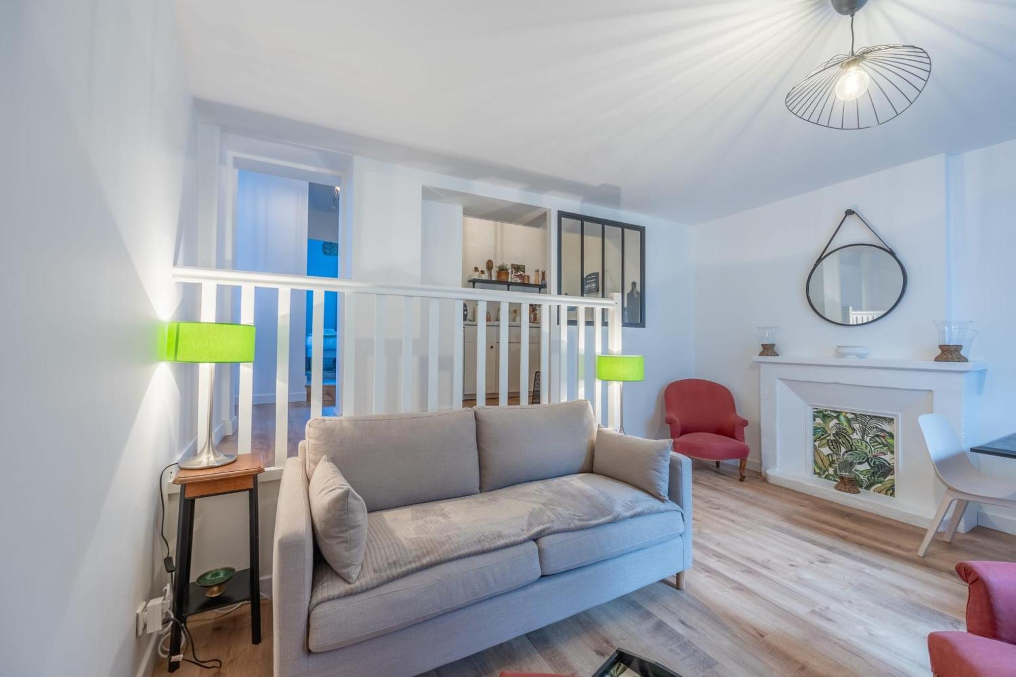 Le Petit Clos Apartment บาเยอ ภายนอก รูปภาพ